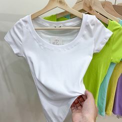 Cerauno - Short Sleeve Plain T-Shirt