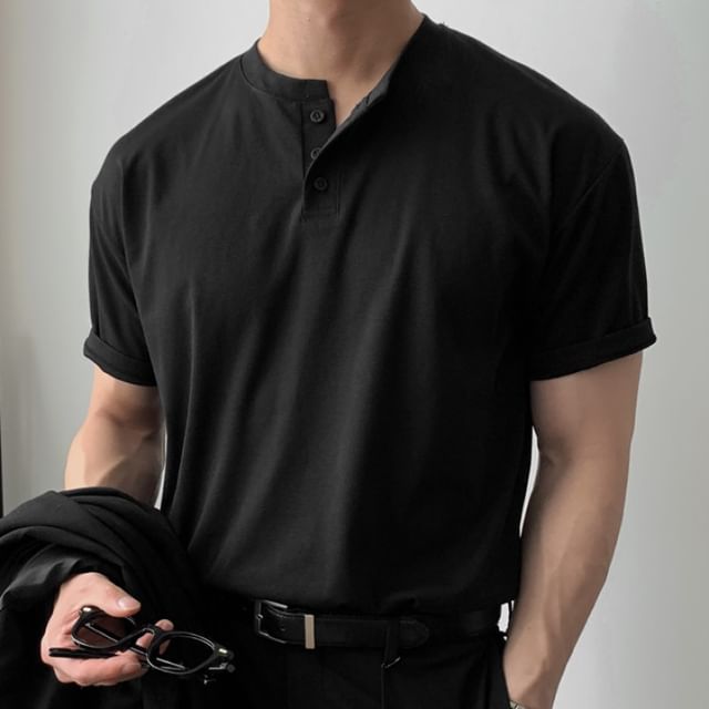 GRAYCIOUS-Short-Sleeve Plain Henley T-Shirt