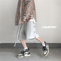 MIKAEL - 飾鈕扣前縫線運動短褲 MIKAEL - 飾鈕扣前縫線運動短褲