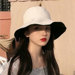Eva Fashion - Double-Sided Bucket Hat