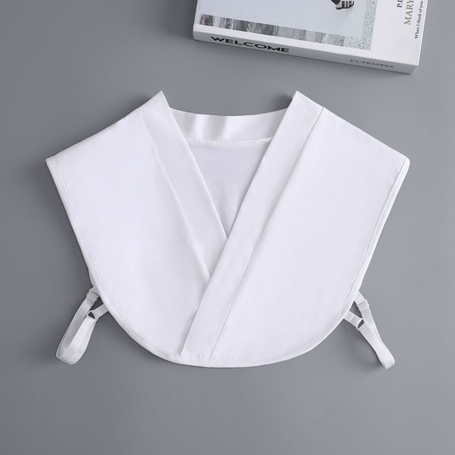MIOW-V Neck Decorative Collar