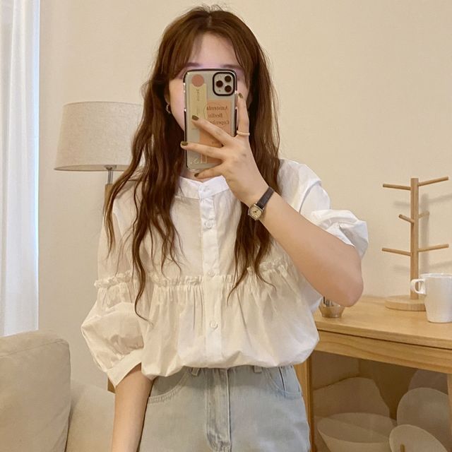 white ruffle blouse short sleeve