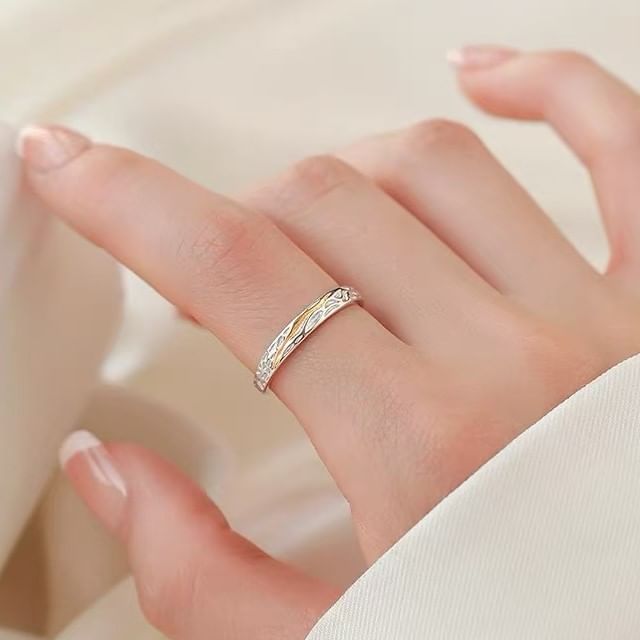 Parskletie-Textured Open Ring