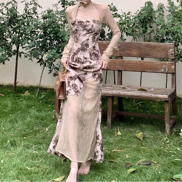 SisLinda - Long-Sleeve Floral Print Slim-Fit Dress | YesStyle