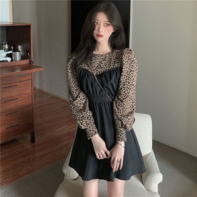 Everose-Long-Sleeve Crew Neck Leopard Print Panel Mini A-Line Dress
