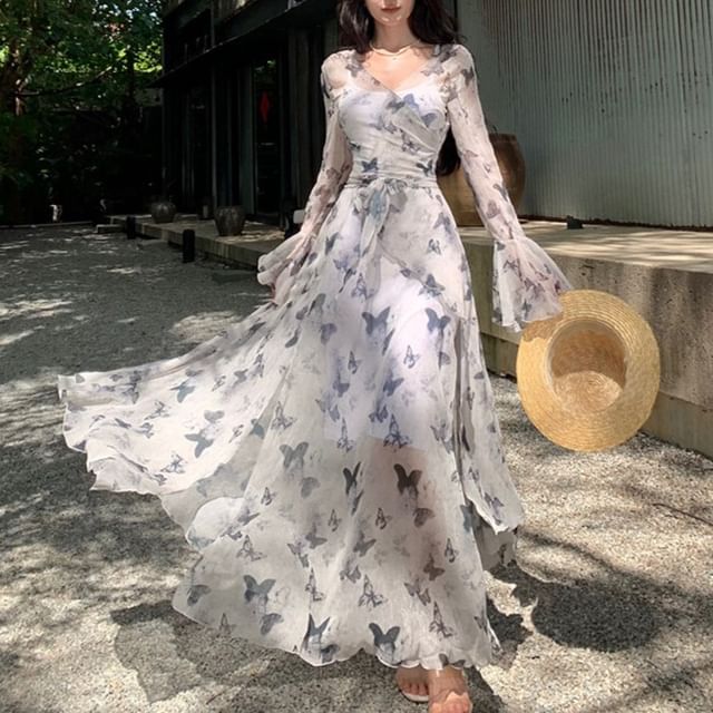 Faiar - Set: Long-Sleeve V-Neck Butterfly Maxi A-Line Dress