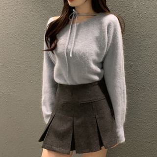 Coris-Long-Sleeve Asymmetrical Plain Knit Top