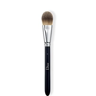 Christian Dior - Backstage Light Coverage Foundation Brush N°11