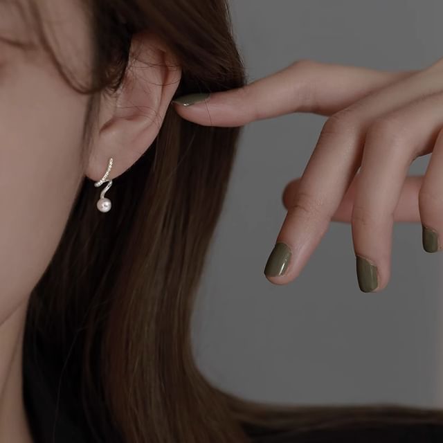 Dashiro-Faux Pearl Alloy Drop Earring