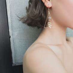Show Mind - Leaf-Motif Beaded Geometric Drop Earrings Show Mind - Leaf-Motif Beaded Geometric Drop Earrings