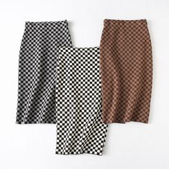 Amoura - Checkered Midi Pencil Skirt