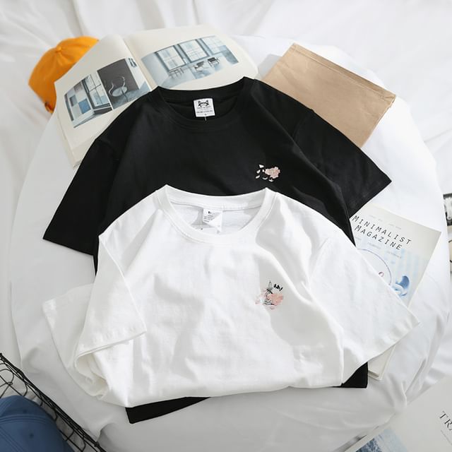 OSIGRANDI - Short-Sleeve Flower Embroidered T-Shirt