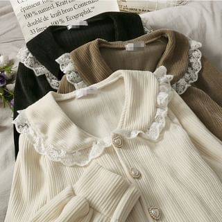 Lace-Trim Peter Pan Collar Pearl Button 