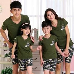 Hinode - Family Matching Set: Patch Embroidered Short Sleeve T-Shirt + Camo Shorts Hinode - Family Matching Set: Patch Embroidered Short Sleeve T-Shirt + Camo Shorts