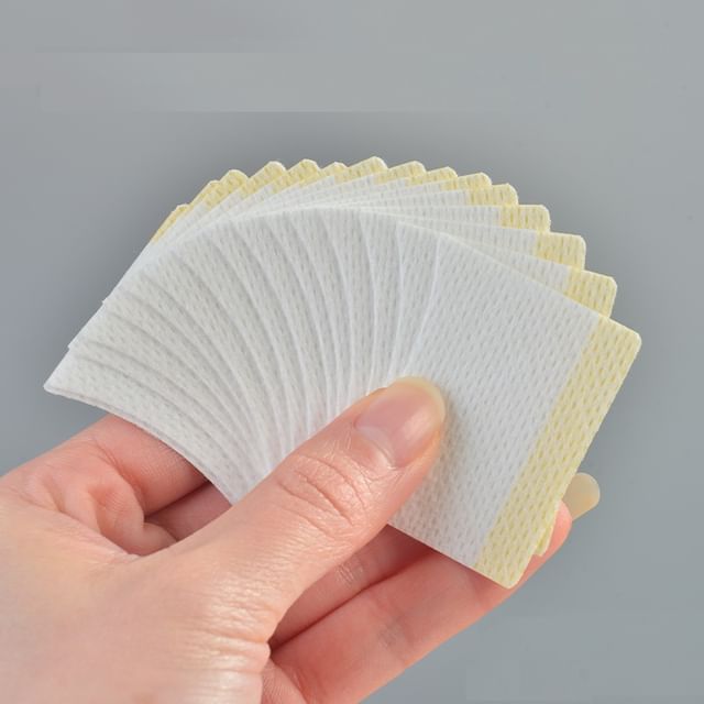 Candy Drop-Set of 80 False Eyelashes Remover Pad