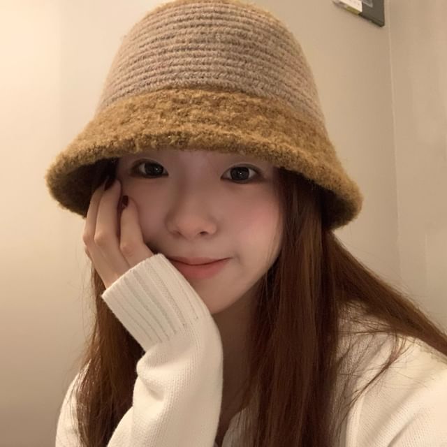 Raconteur-Fluffy Panel Bucket Hat