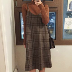 Moon City - Sleeveless Plaid Dress Moon City - Sleeveless Plaid Dress