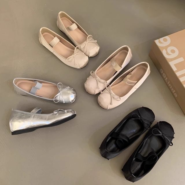 Asterisk-Plain Bowknot Detail Ballet Flats
