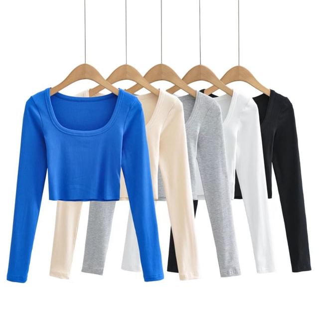 Faiar-Long-Sleeve Scoop Neck Plain Crop Tee
