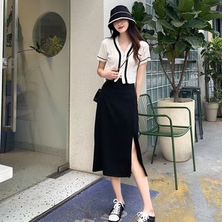 Niji Smile High Waist Slit Midi A Line Skirt