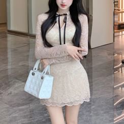 Windflower - Long-Sleeve Sweetheart Neckline Plain Mini Bodycon Dress