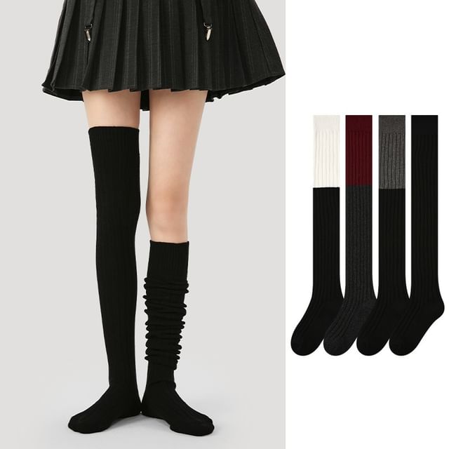 Gentiana-Color Block Over The Knee Socks
