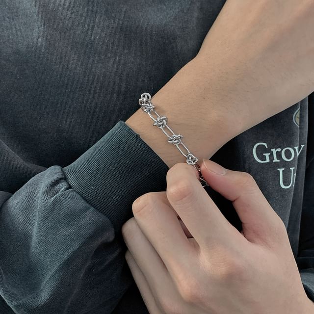 Black Degree-Knot Bracelet
