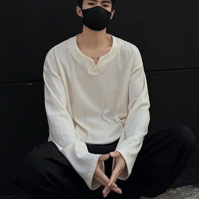 Fireon-Long-Sleeve Notched Plain T-Shirt