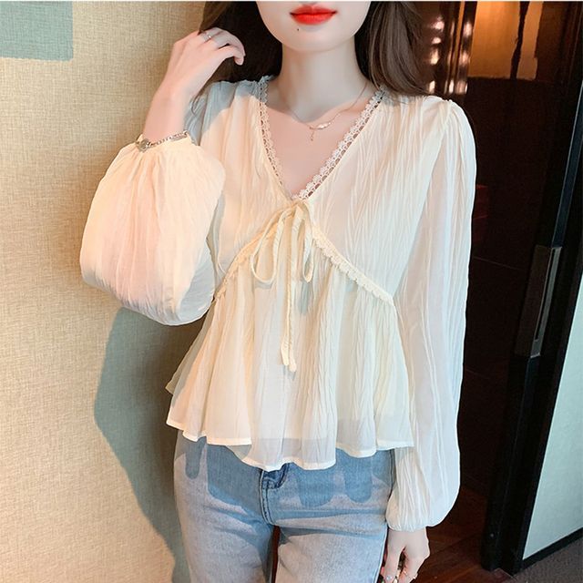 Everose-Puff-Sleeve V-Neck Organza Blouse