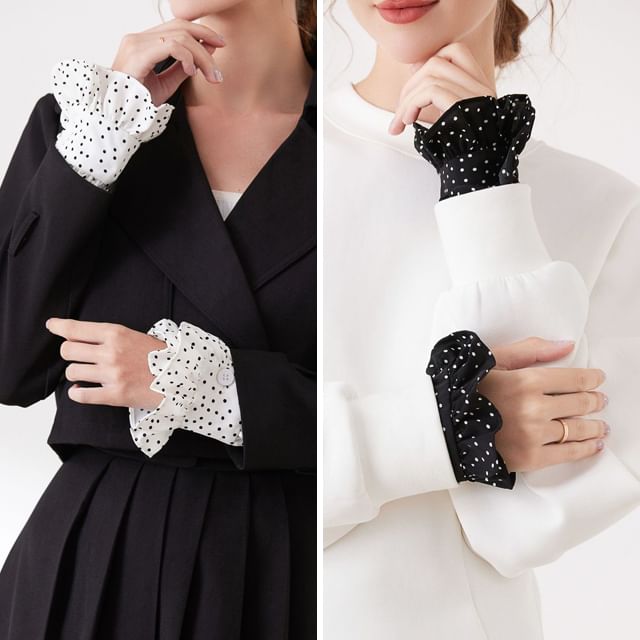 MIOW-Dotted Ruffle Decorative Wrist Cuffs