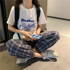 Whoosh - Printed Short-Sleeve T-Shirt / Plaid Pants Whoosh - Printed Short-Sleeve T-Shirt / Plaid Pants