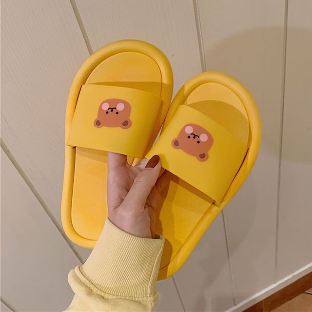 zori slippers