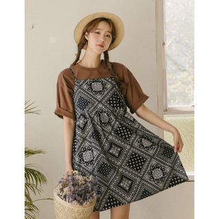 patterned pinafore dress