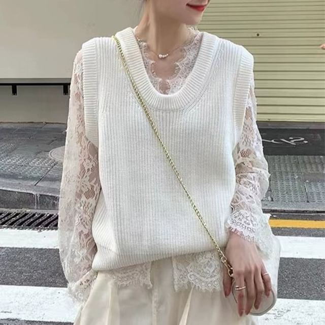 Essere-Scoop Neck Plain Ribbed Lace Panel Sweater