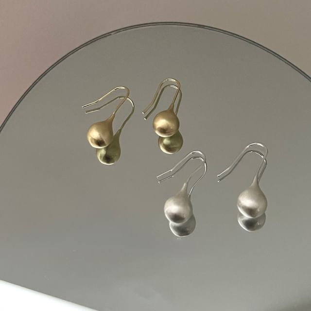 Gemsha-Metal Teardrop Earring