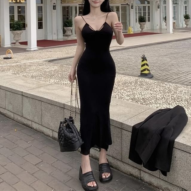 knee length dresses for ladies Royal Blue Spaghetti Strap Side Slit Twist Front Bodycon Midi Dress main image 1
