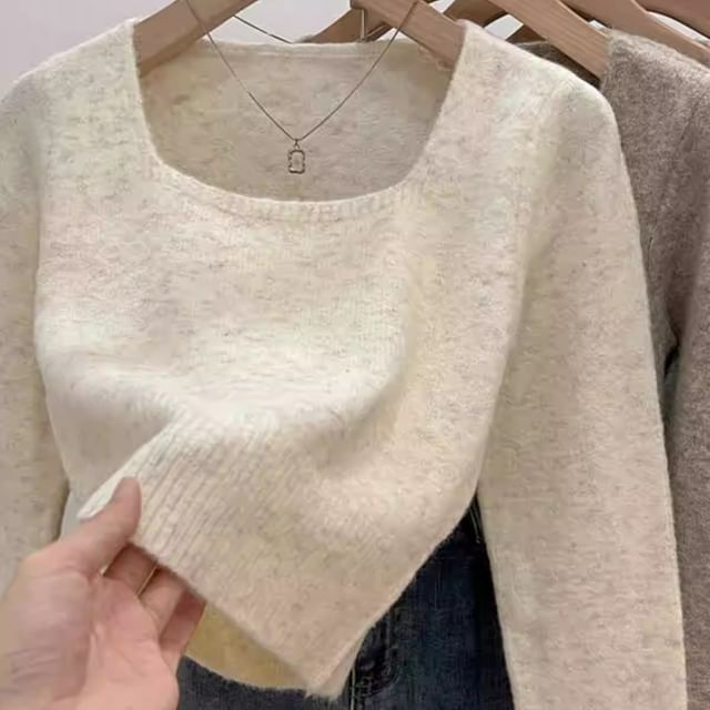 Ukiyo-Long-Sleeve Square Neck Plain Crop Knit Top