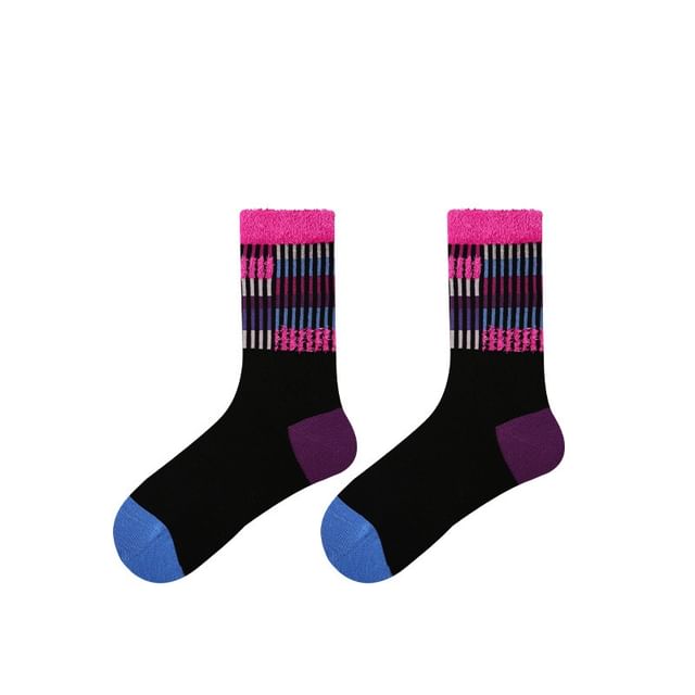 Gentiana-Plaid Crew Socks