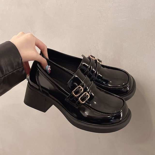 Red Wolf-Platform Buckled Loafers