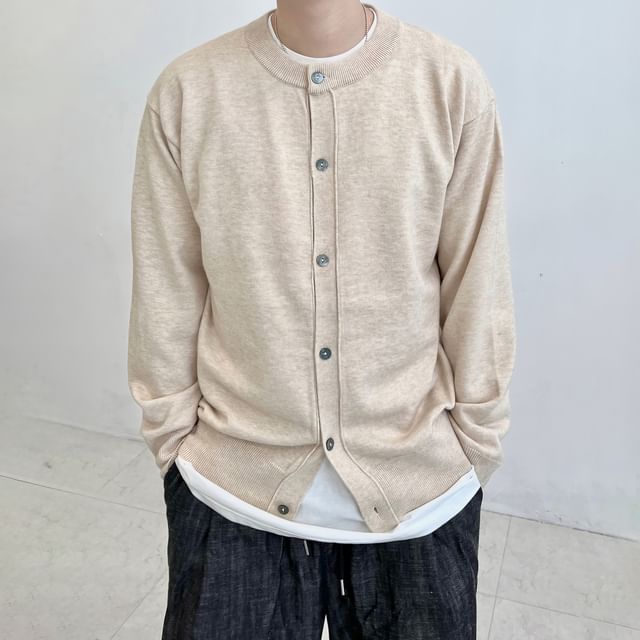 Okwano-Round Neck Cardigan