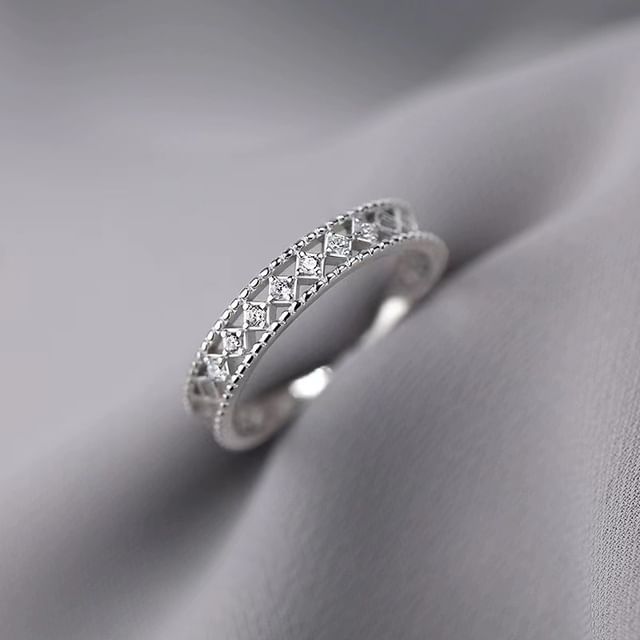 pexrl jewelry-Rhinestone Perforated Ring