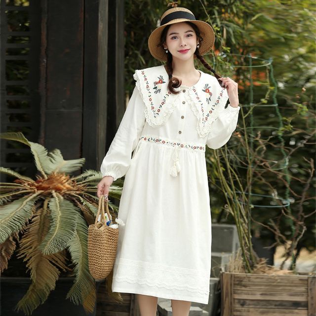 long sleeve embroidered midi dress MissJophiel Long Puffy Sleeves Corset Floral Embroidery Midi Dress Green/Champagne / Tea Length / US20W main image 1