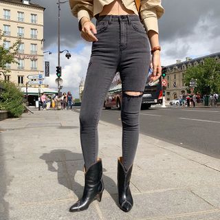 thigh ripped skinny jeans