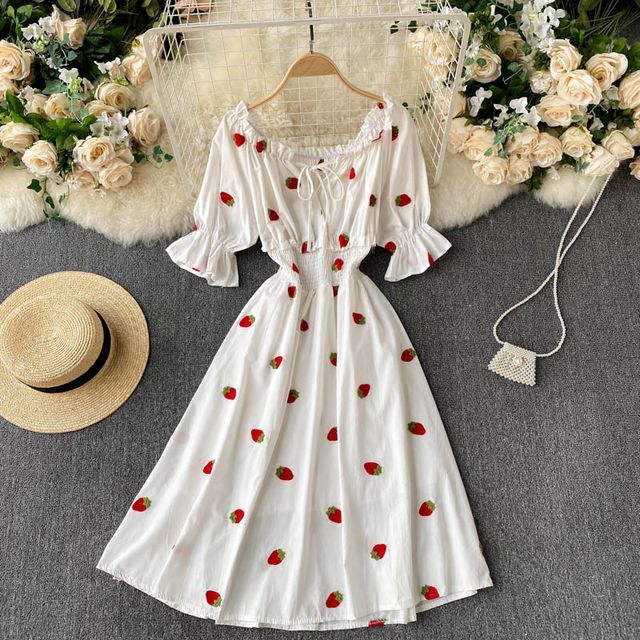 Lucuna - Puff-Sleeve Strawberry Embroidered A-Line Dress | YesStyle