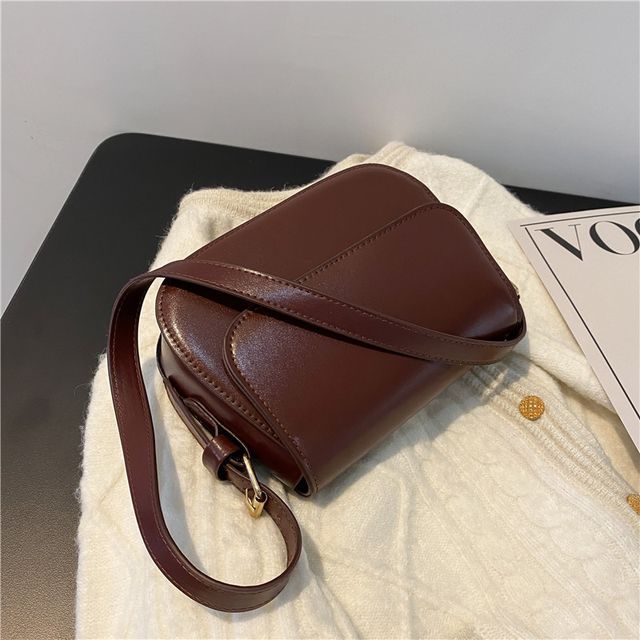 Indenis-Flap Shoulder Bag
