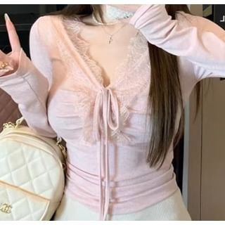 Trendycas-Long-Sleeve V-Neck Plain Lace Trim Drawstring Tee