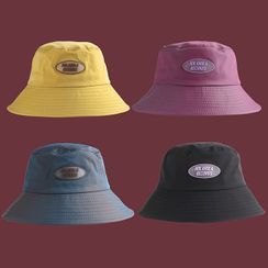 Oktokki - Lettering Applique Bucket Hat Oktokki - Lettering Applique Bucket Hat