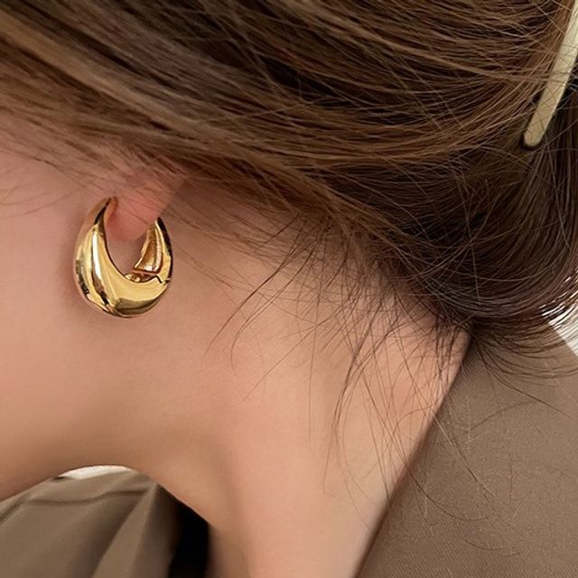 Fireflicka-Polished Alloy Hoop Earring