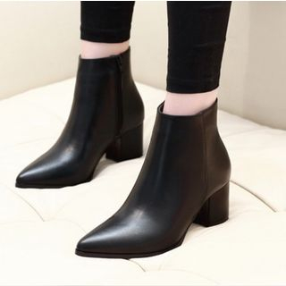 boots with block heel ankle