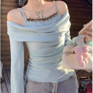 Trendycas-Long-Sleeve Cold-Shoulder Plain Sequin T-Shirt